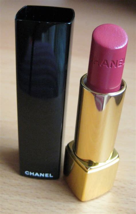 chanel rouge allure 28 romantic|chanel lipsticks reviews.